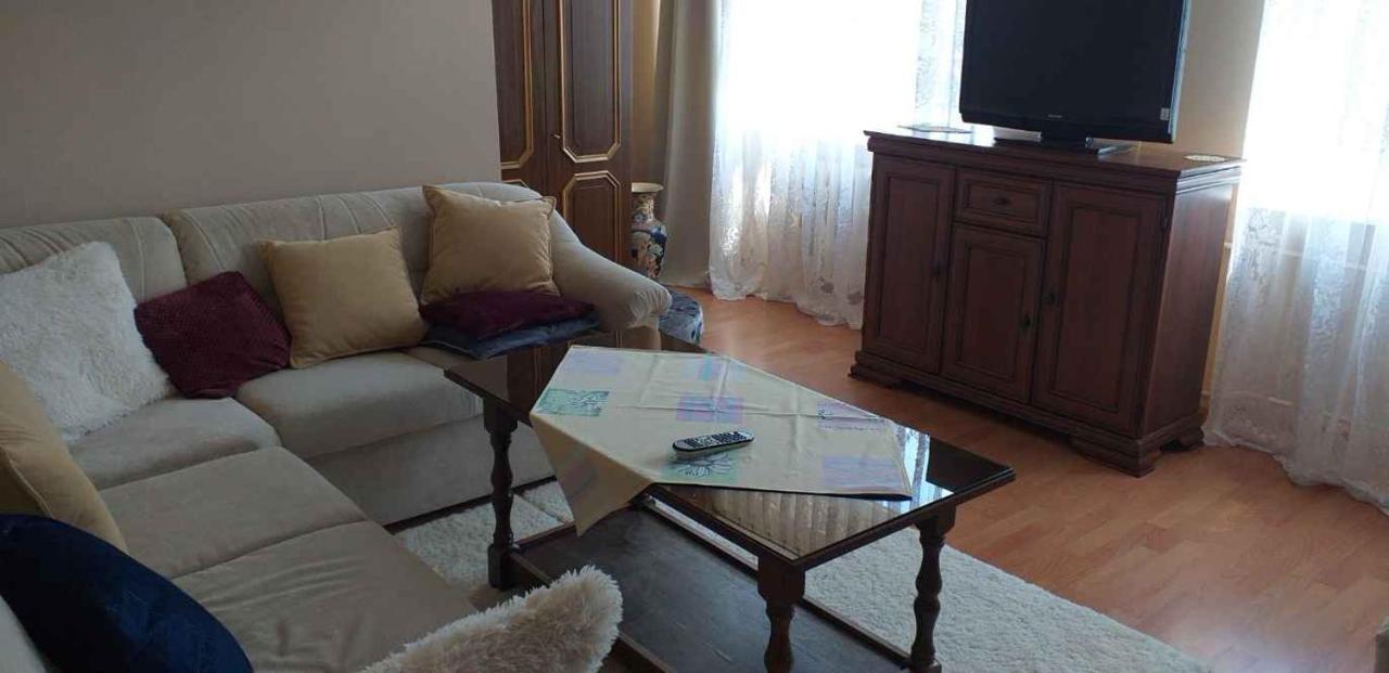 コウォブジェクApartament W Centrum Miastaアパートメント エクステリア 写真